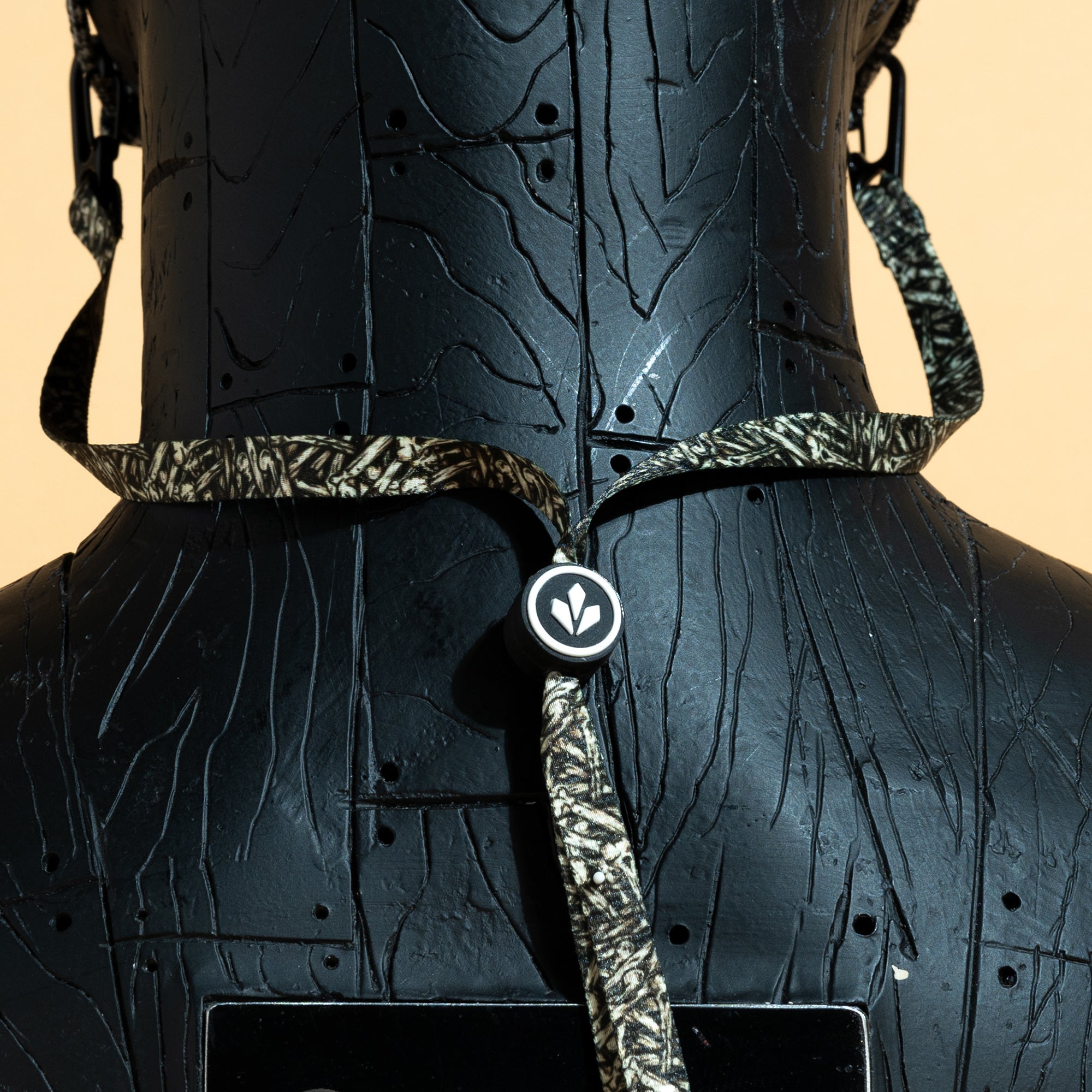 STRAP MASK - BONE