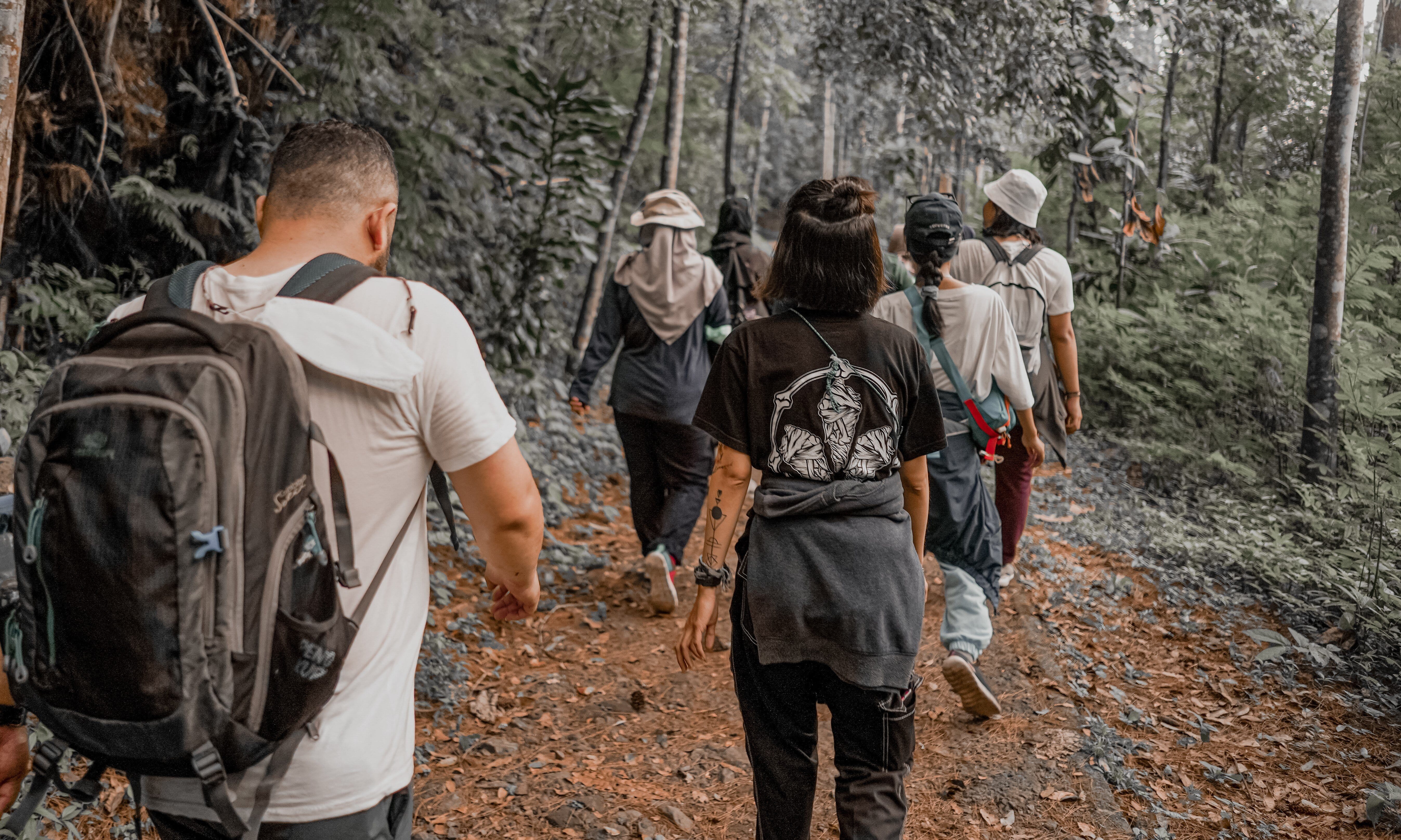 Lagi Suntuk? Hiking Ceria Team StayCool  Adalah Juaranya