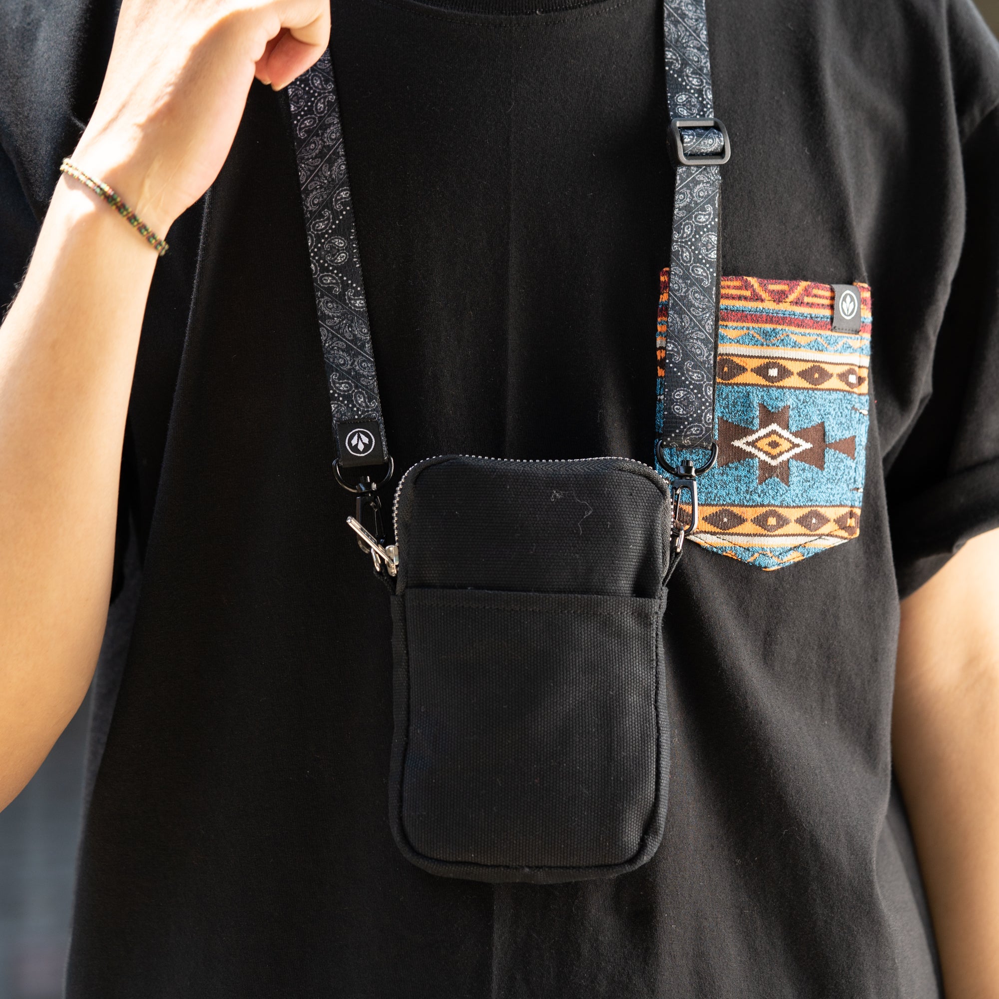 COOL STRAP - PAISLEY BLACK